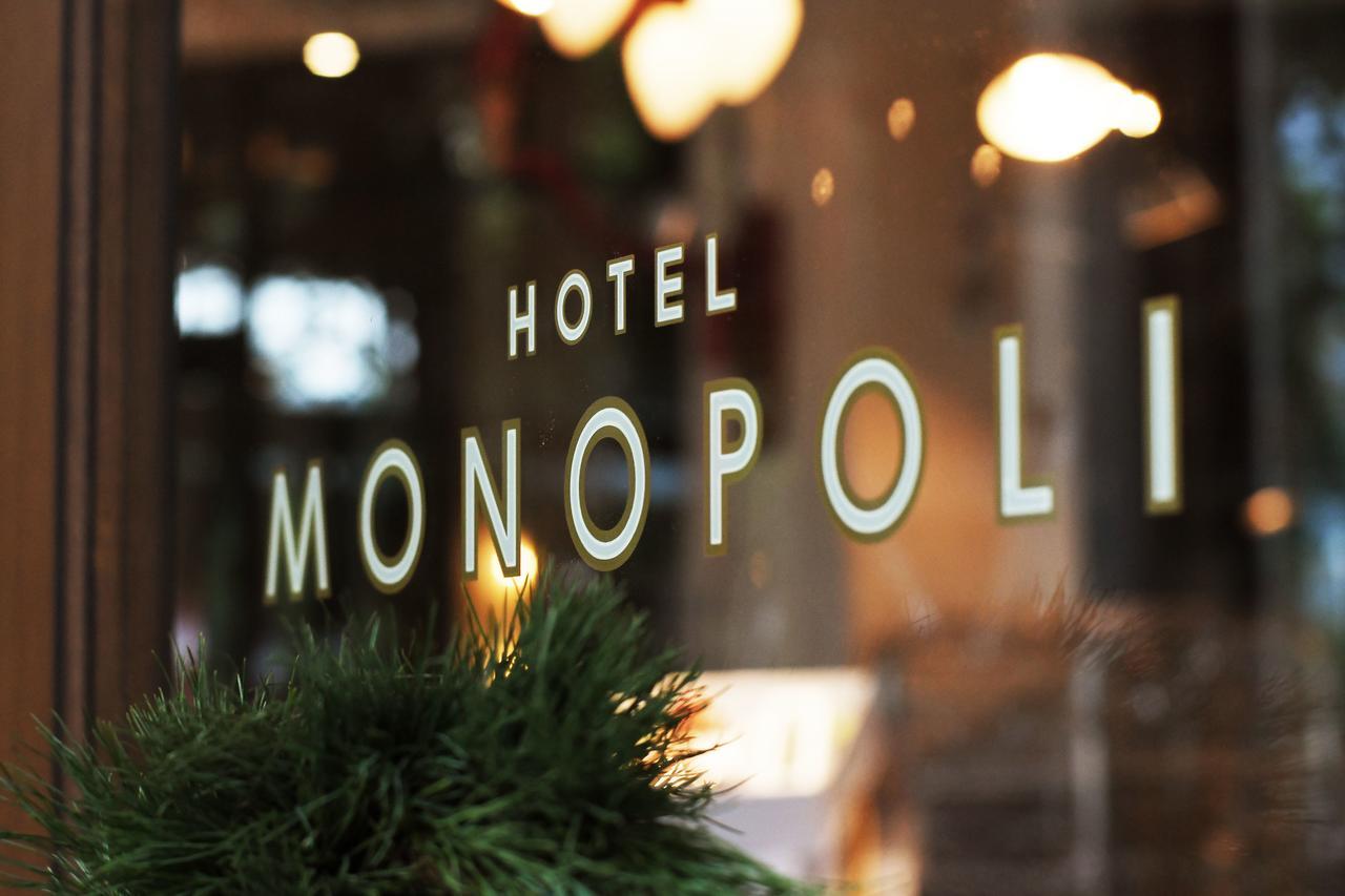 Hotel Monopoli Jakarta Eksteriør bilde