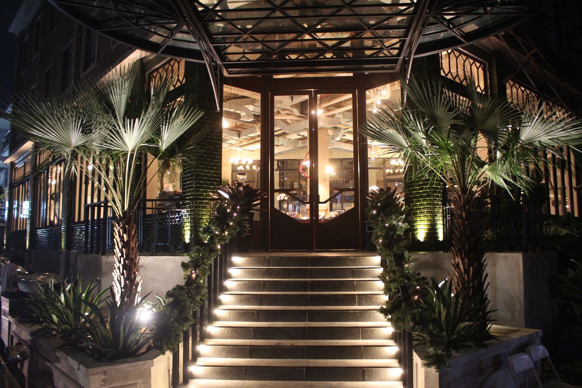 Hotel Monopoli Jakarta Eksteriør bilde
